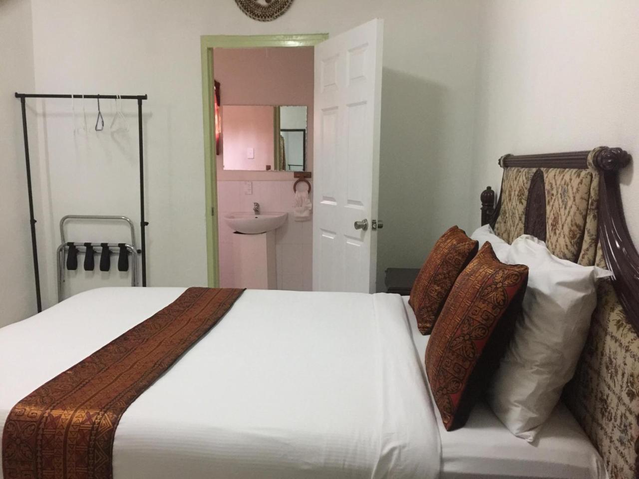 נוקואלופה Malau Lodge מראה חיצוני תמונה