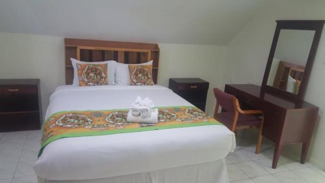 נוקואלופה Malau Lodge מראה חיצוני תמונה