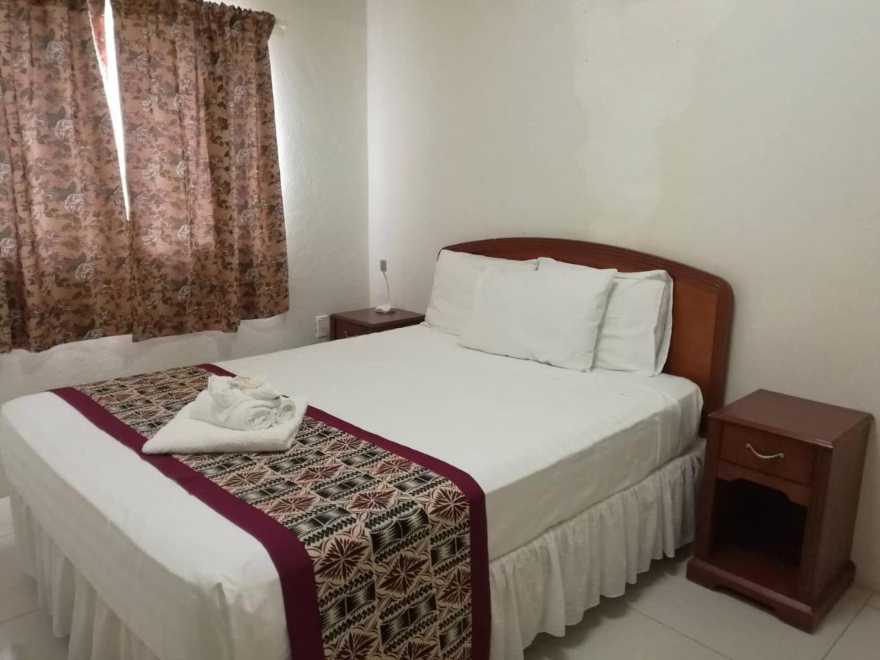 נוקואלופה Malau Lodge מראה חיצוני תמונה