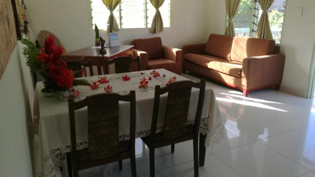 נוקואלופה Malau Lodge מראה חיצוני תמונה