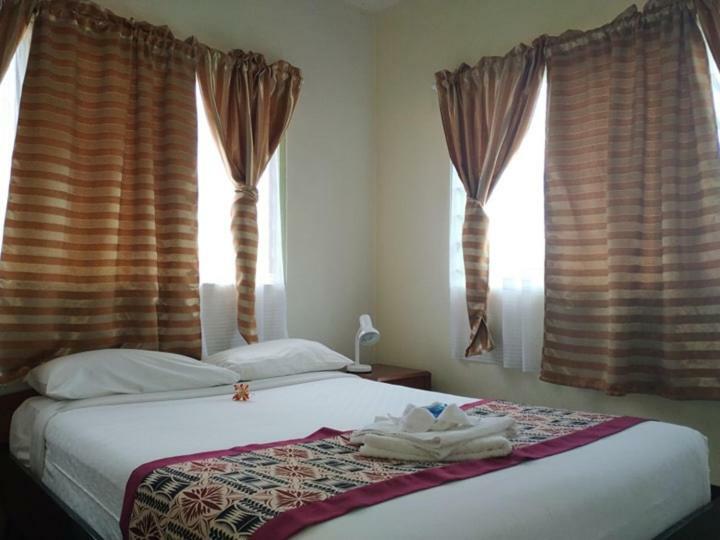 נוקואלופה Malau Lodge מראה חיצוני תמונה